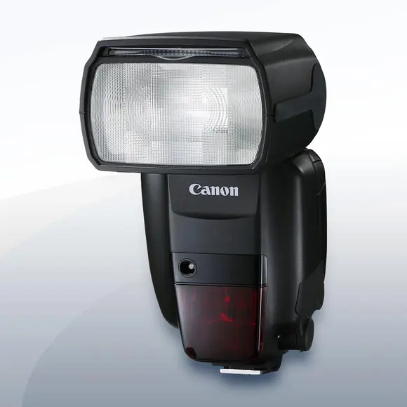 Canon Speedlite 600EX-RT günstig mieten | objektivvermietung.de