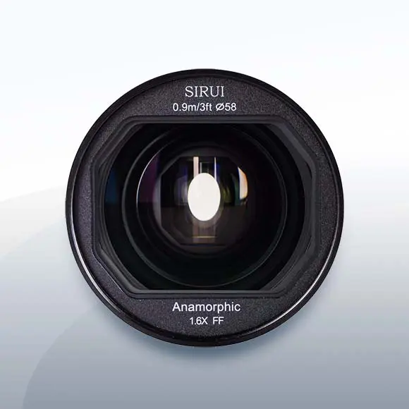 Sirui 35mm T2.9 1.6x Carbon Fiber Anamorphic (Neutral Flare) Sony E Mount Objektiv Vermietung 4