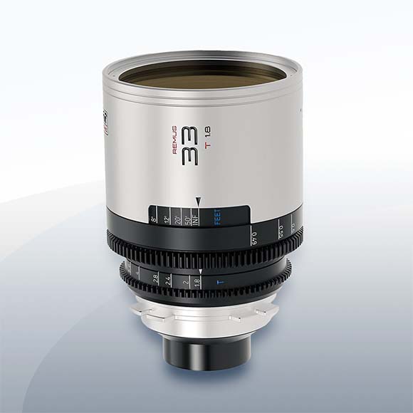 Blazar Remus 33mm T1.8 1.5X Anamorphic Silver Flare Canon EF Objektiv Vermietung 2